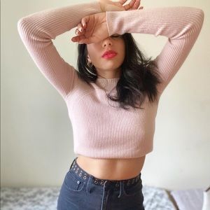 Uu Uniqlo 100% wool pink sweater